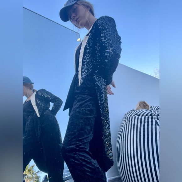 VTG Black Sequin Ringleader Jacket - Picture 9 of 13